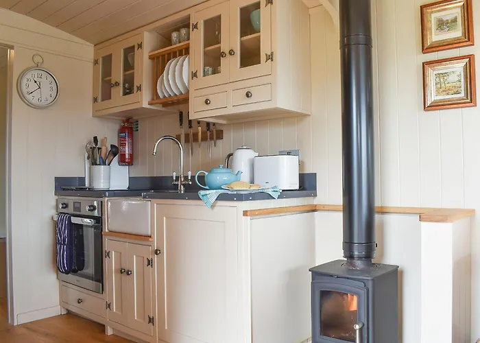 The Dreamer's Hut * Hawnby